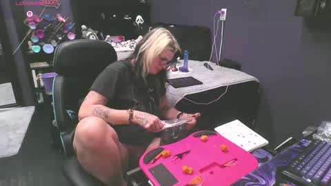 Oddy With A Body online show from 6, 3, 2026