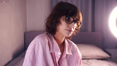 Thea online show from 3, 12, 2025