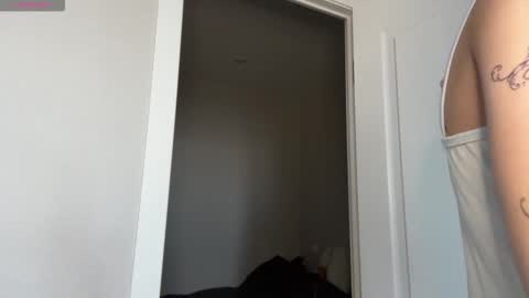 Thea online show from 15, 3, 2026