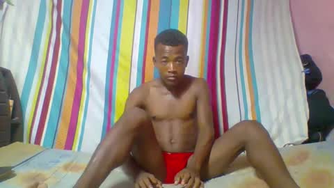 Snapshot of odon023 chatting on 15, 12, 2024 odon023 online show from 15, 12, 2024
