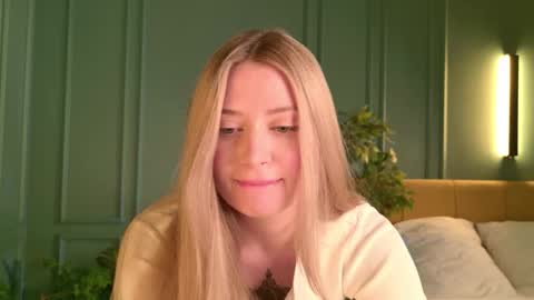 off_the_record_ online show from 28, 11, 2025