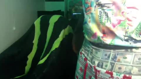 Snapshot of officialmoneyxxx chatting on 9, 12, 2024 Money online show from 9, 12, 2024