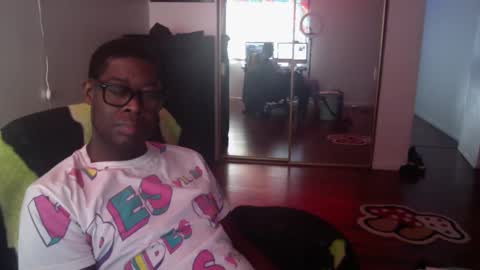 Snapshot of officialmoneyxxx chatting on 11, 12, 2024 Money online show from 11, 12, 2024