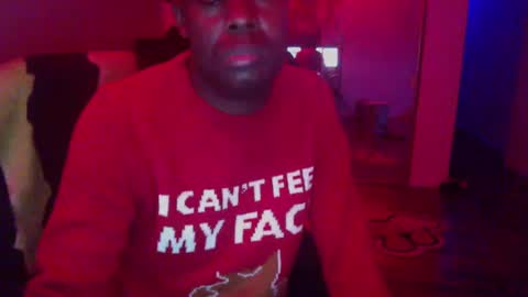 Snapshot of officialmoneyxxx chatting on 12, 12, 2024 Money online show from 12, 12, 2024