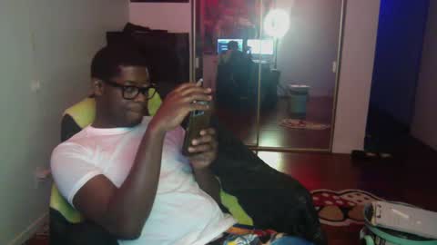 Snapshot of officialmoneyxxx chatting on 14, 12, 2024 Money online show from 14, 12, 2024