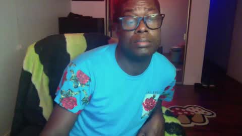 Snapshot of officialmoneyxxx chatting on 16, 12, 2024 Money online show from 16, 12, 2024