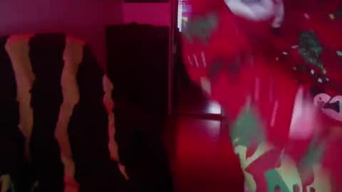 Snapshot of officialmoneyxxx chatting on 26, 12, 2024 Money online show from 26, 12, 2024