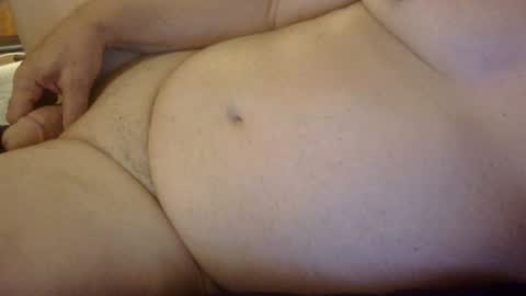 Snapshot of offsides10 chatting on 13, 6, 2026 WantsToTryACouple online show from 13, 6, 2026