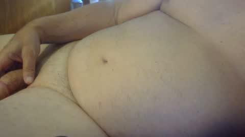 Snapshot of offsides10 chatting on 22, 7, 2026 WantsToTryACouple online show from 22, 7, 2026