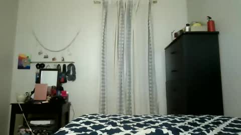 Lit en Cama online show from 10, 1, 2025