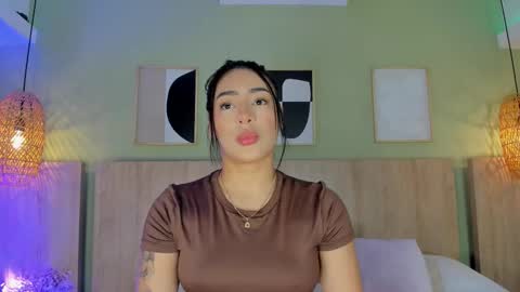 Snapshot of oh_hollyy chatting on 22, 12, 2025 Holly online show from 22, 12, 2025