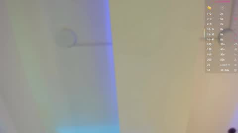 Snapshot of oh_hollyy chatting on 8, 4, 2026 Holly online show from 8, 4, 2026