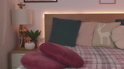 Kourtney online show from 27, 1, 2025