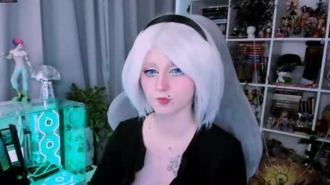 Snapshot of ohclementinee chatting on 28, 5, 2026 Clementine Clem online show from 28, 5, 2026