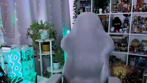 Snapshot of ohclementinee chatting on 8, 6, 2026 Clementine Clem online show from 8, 6, 2026