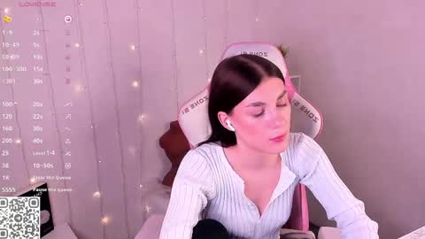 Snapshot of ohh_my_vens chatting on 21, 5, 2026 KAYA. online Tu We Th Fr Sa 0100AM - 0800AM Time zone of Germany Munich online show from 21, 5, 2026