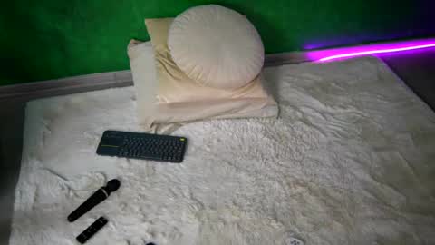 Snapshot of ohh_my_venus chatting on 2, 3, 2026 Julia online show from 2, 3, 2026