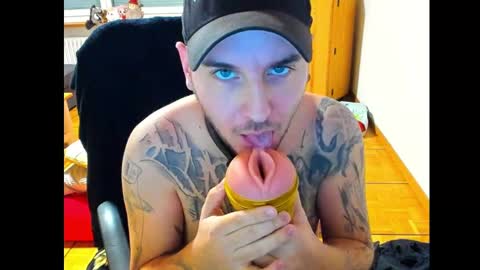 Snapshot of ohihoe92 chatting on 7, 12, 2024 Chris online show from 7, 12, 2024