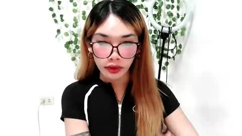 Snapshot of ohmyalessandraxcx chatting on 3, 11, 2025 ohmyalessandraxcx online show from 3, 11, 2025