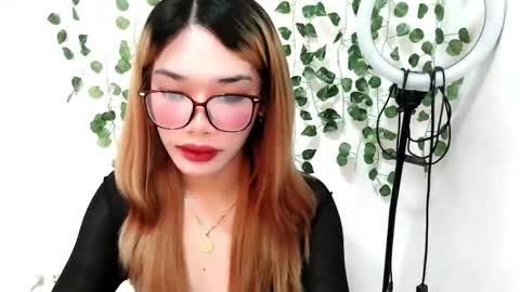 Snapshot of ohmyalessandraxcx chatting on 6, 11, 2025 ohmyalessandraxcx online show from 6, 11, 2025