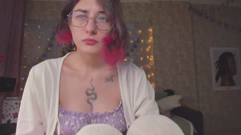 Snapshot of ohmygoddestkimmy chatting on 24, 12, 2024 Kmmy online show from 24, 12, 2024