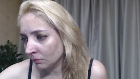 Snapshot of ohsweetmari chatting on 30, 6, 2026 Mari online show from 30, 6, 2026