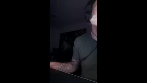 Email online show from 26, 3, 2026