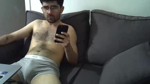 Snapshot of olavioneto chatting on 28, 10, 2025 hairyBRboy online show from 28, 10, 2025