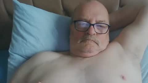 Snapshot of old_fkr chatting on 13, 12, 2024 old_fkr online show from 13, 12, 2024