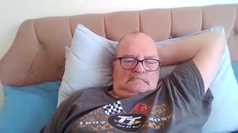 Snapshot of old_fkr chatting on 25, 12, 2024 old_fkr online show from 25, 12, 2024