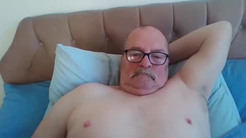 Snapshot of old_fkr chatting on 26, 12, 2024 old_fkr online show from 26, 12, 2024