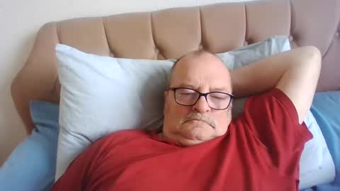 Snapshot of old_fkr chatting on 7, 1, 2025 old_fkr online show from 7, 1, 2025