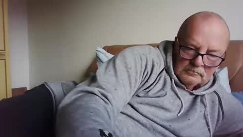 Snapshot of old_fkr chatting on 24, 1, 2025 old_fkr online show from 24, 1, 2025