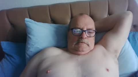 Snapshot of old_fkr chatting on 15, 2, 2025 old_fkr online show from 15, 2, 2025