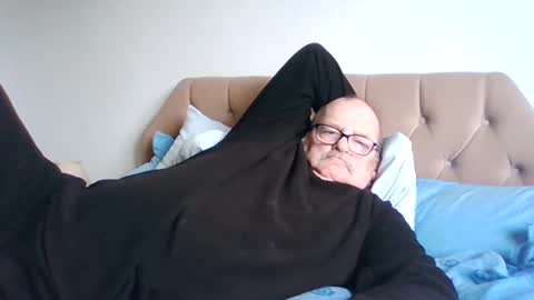 Snapshot of old_fkr chatting on 2, 3, 2025 old_fkr online show from 2, 3, 2025