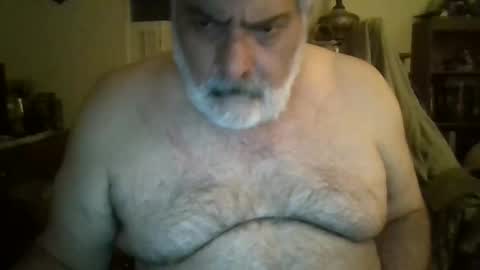 Snapshot of oldcockforyngladies chatting on 25, 12, 2024 oldcockforyngladies online show from 25, 12, 2024