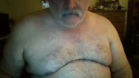 Snapshot of oldcockforyngladies chatting on 19, 2, 2026 oldcockforyngladies online show from 19, 2, 2026