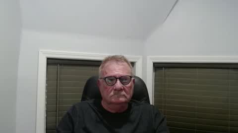 Snapshot of oldguybigd chatting on 7, 5, 2026 oldguybigd online show from 7, 5, 2026