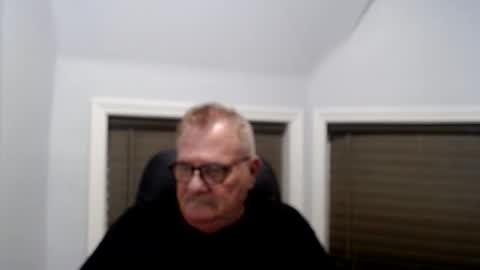 Snapshot of oldguybigd chatting on 8, 5, 2026 oldguybigd online show from 8, 5, 2026