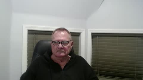 Snapshot of oldguybigd chatting on 20, 5, 2026 oldguybigd online show from 20, 5, 2026