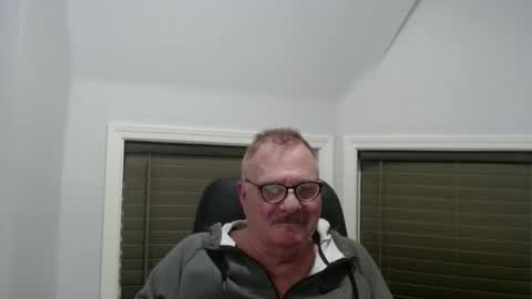 Snapshot of oldguybigd chatting on 2, 6, 2026 oldguybigd online show from 2, 6, 2026