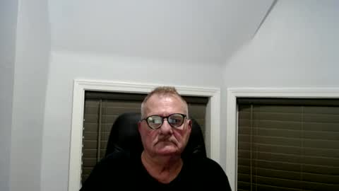 Snapshot of oldguybigd chatting on 18, 6, 2026 oldguybigd online show from 18, 6, 2026