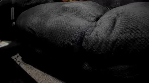 Snapshot of oldmiguy chatting on 16, 5, 2026 OldMIGUY online show from 16, 5, 2026