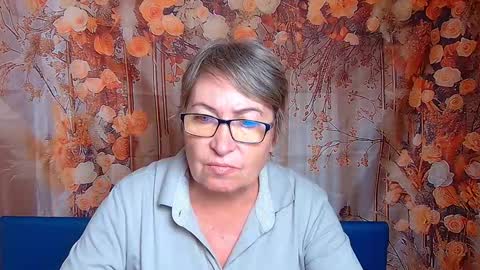 OlgaLuck online show from 1, 12, 2025