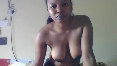 Snapshot of olgamariah203875 chatting on 1, 7, 2026 olgamariah203875 online show from 1, 7, 2026