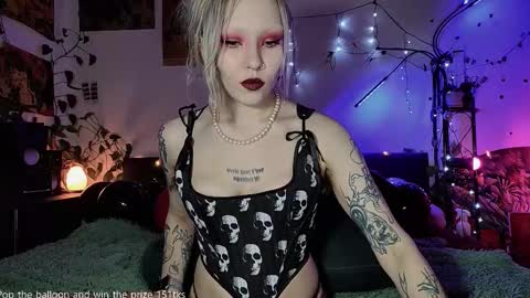 Olive online show from 23, 11, 2025