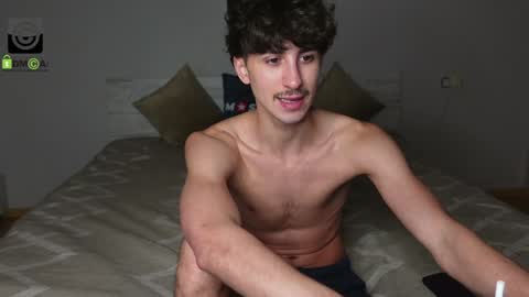 Snapshot of oliver_baker chatting on 5, 12, 2024 Oliver  Kaen online show from 5, 12, 2024