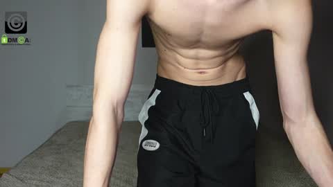 Snapshot of oliver_baker chatting on 26, 12, 2024 Oliver  Kaen online show from 26, 12, 2024