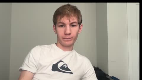 Snapshot of oliver_beck chatting on 22, 12, 2024 Oliver Beck online show from 22, 12, 2024