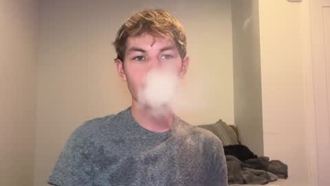 Snapshot of oliver_beck chatting on 23, 12, 2024 Oliver Beck online show from 23, 12, 2024